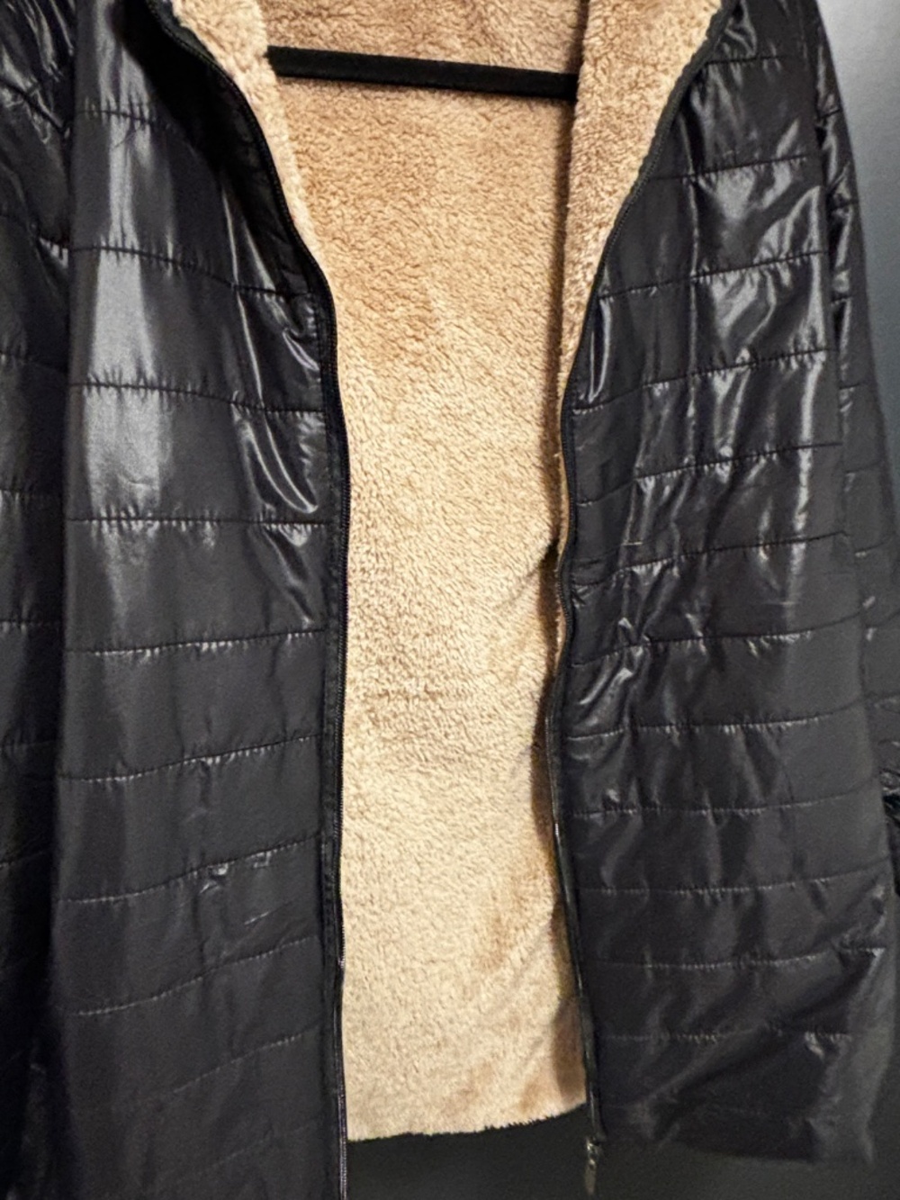 Waterproof mid-length puffer jacket *New